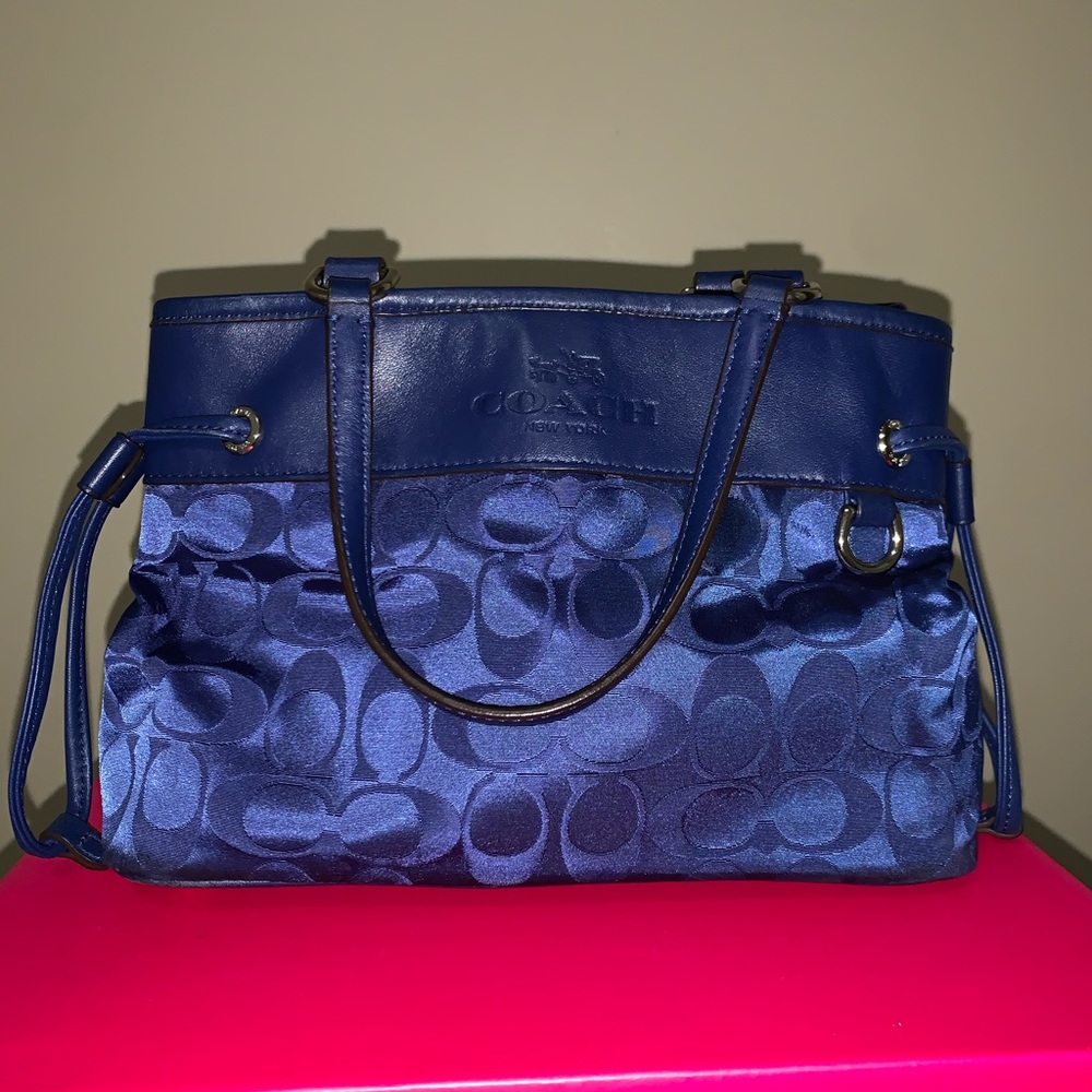 Navy coach crossbody bag with removable strap